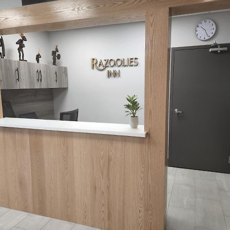 Razoolies Inn Stephenville Extérieur photo
