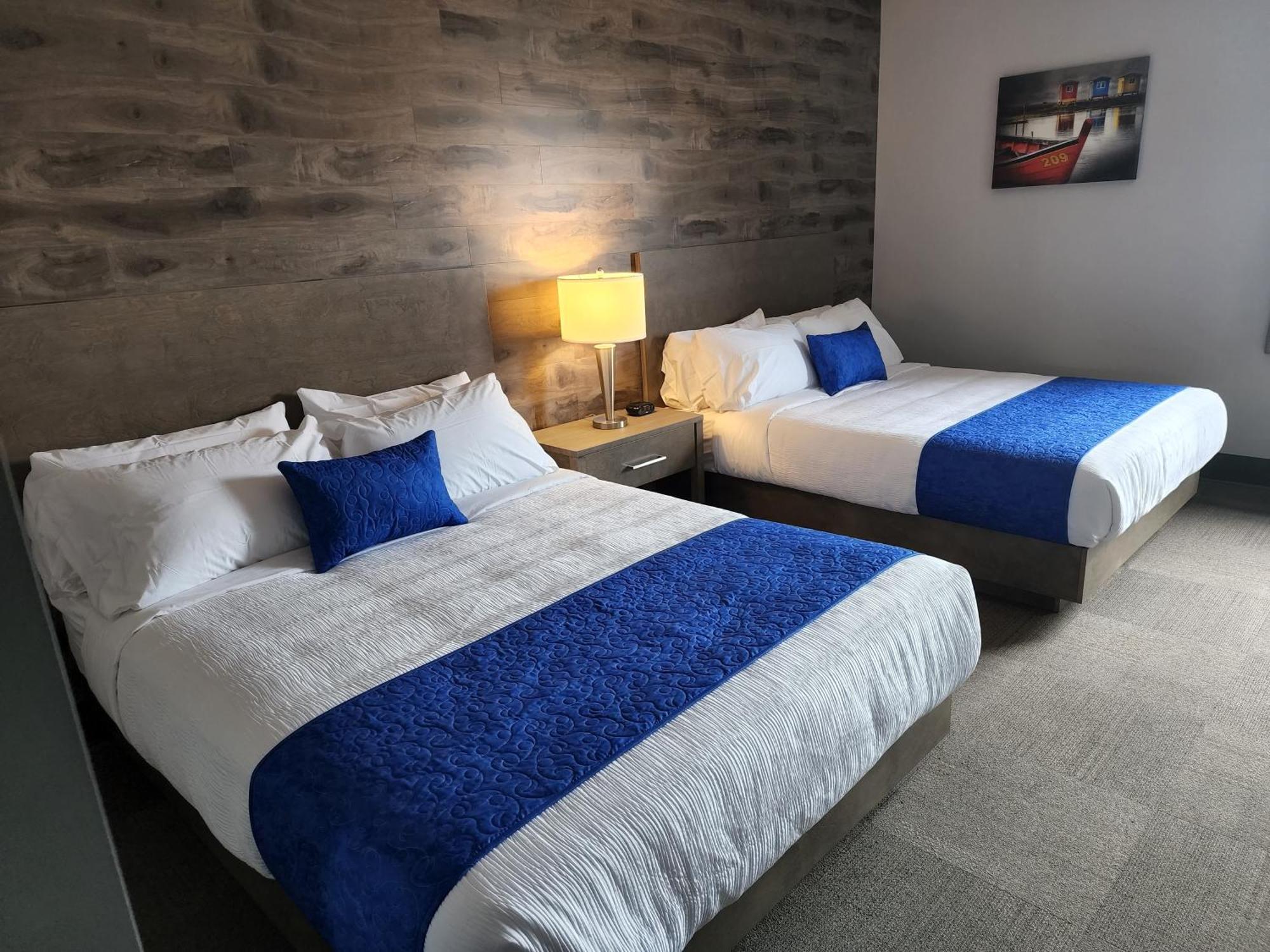 Razoolies Inn Stephenville Chambre photo